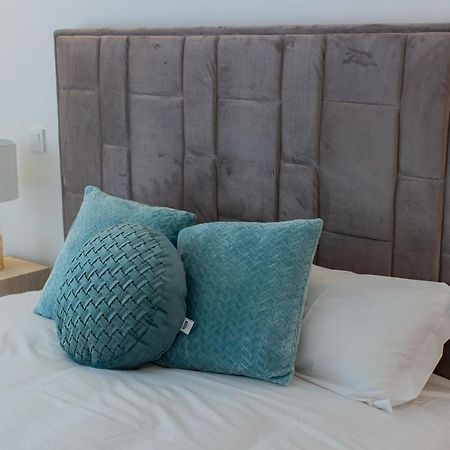 Stunning Apartment W/ Free Parking By Lovelystay OOporto Exteriör bild