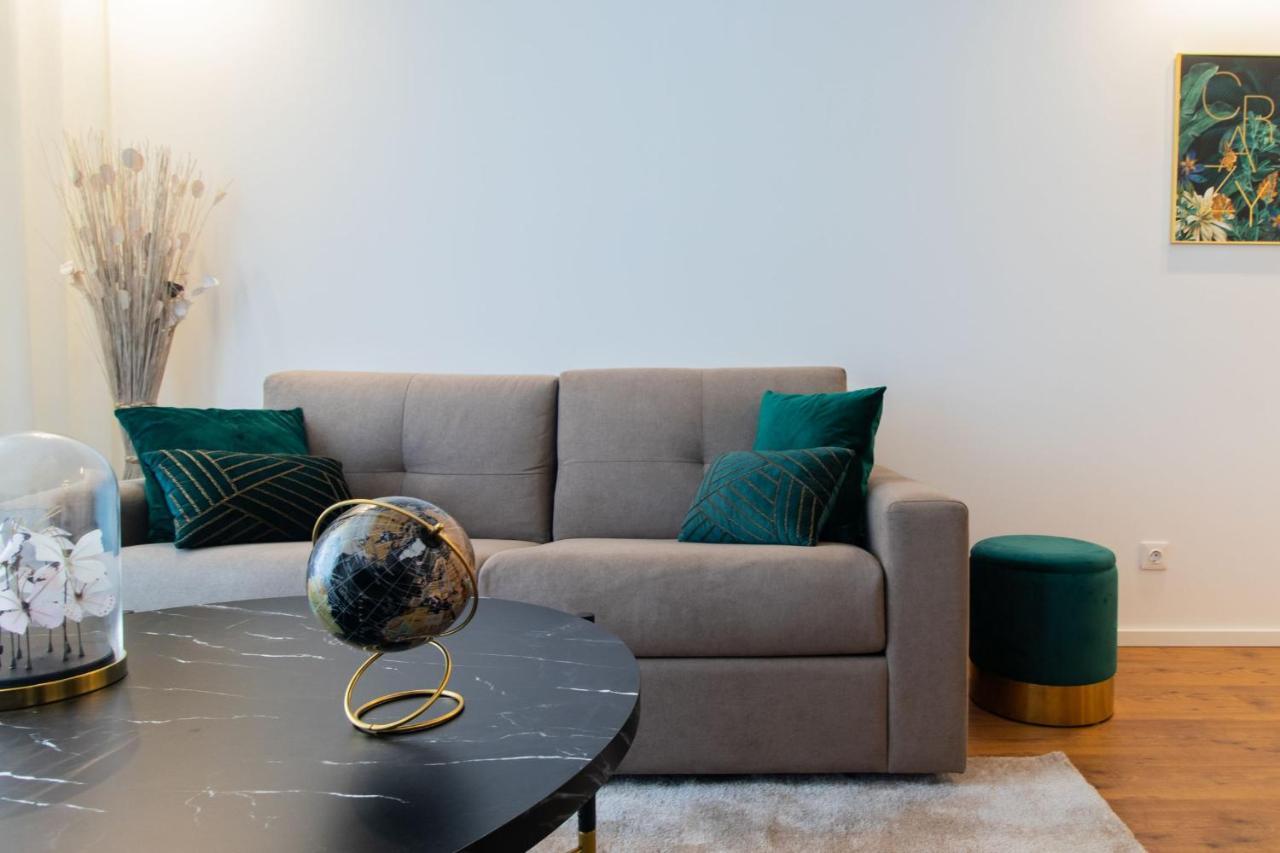Stunning Apartment W/ Free Parking By Lovelystay OOporto Exteriör bild
